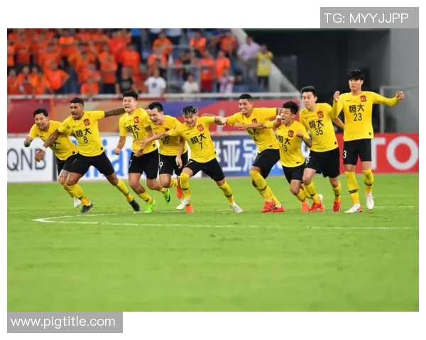 奥林匹奥与拉普拉塔的激烈对决展现足球魅力与团队精神