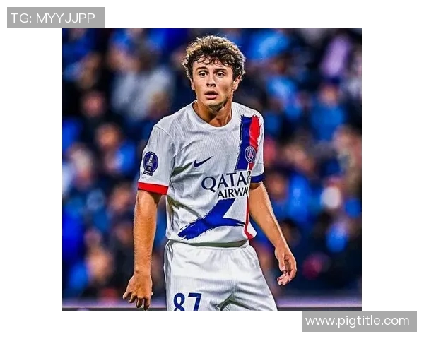 若昂内维斯的足球之路：从青训新星到职业赛场的辉煌历程