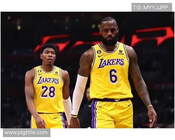 面具詹领衔湖人对决尼克斯精彩对抗赛回顾与分析